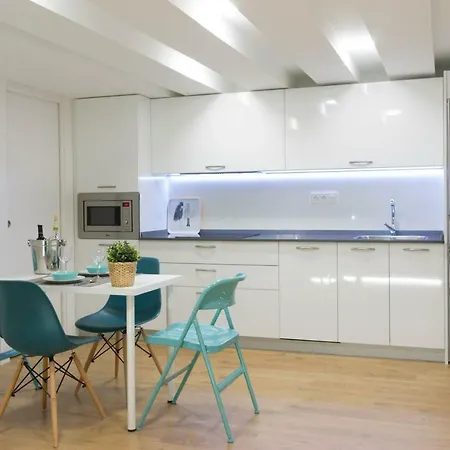 Luxury In Old Town Near By Www,sansebastianapartments,es * 산세바스티안